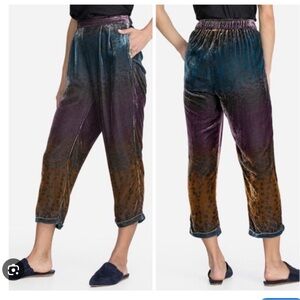 Johnny Was LA Ombre Cheetah Velvet Cuffed Ankle Pull On Pants Silk Blend XS